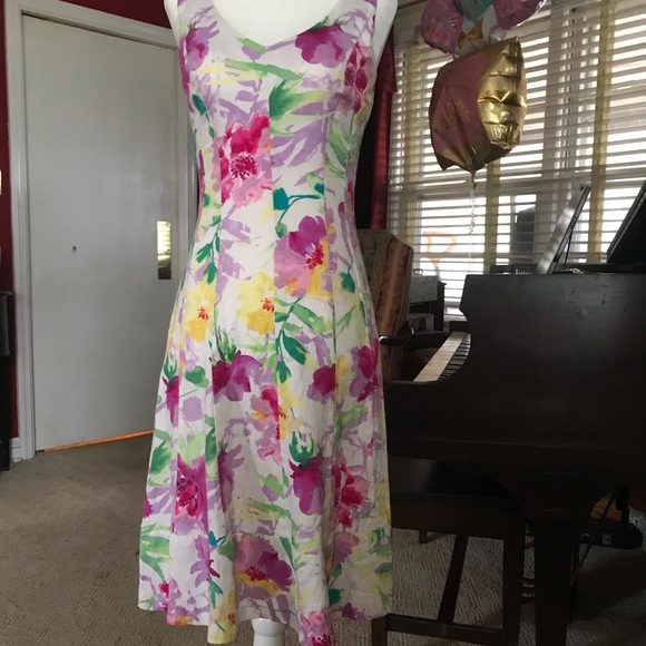 Chaps Floral Spring Dress. 2 (EUC) - Picture 6 of 10